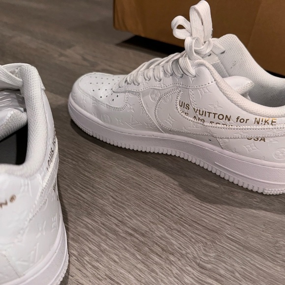 NIKE FORCES - Picture 8 of 8